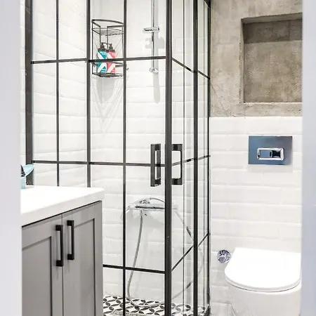 Luminous Studio Flat Near Moda Shore In Kadikoy 伊斯坦布尔